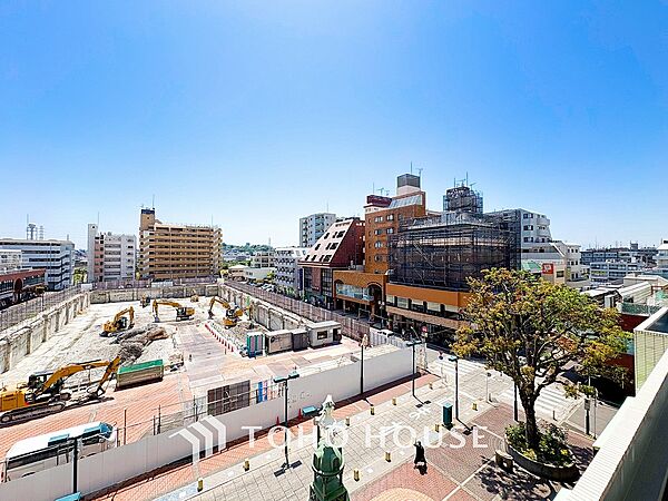 開放的で気持ちの良い眺望と青い空を満喫できます。