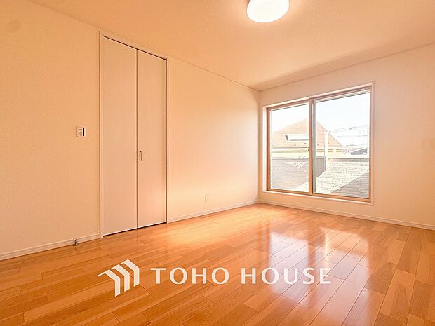環境の良い場所にセンス良く暮らしたい、こだわりの室内には至福のシーンが繰り広げられます。