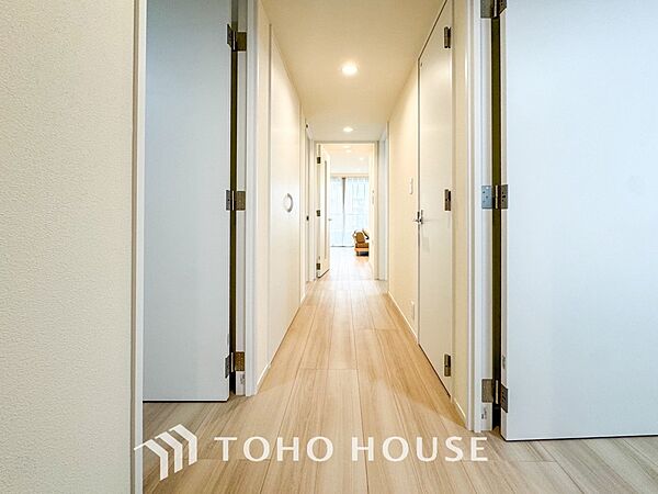 環境の良い場所にセンス良く暮らしたい、こだわりの室内には至福のシーンが繰り広げられます。
