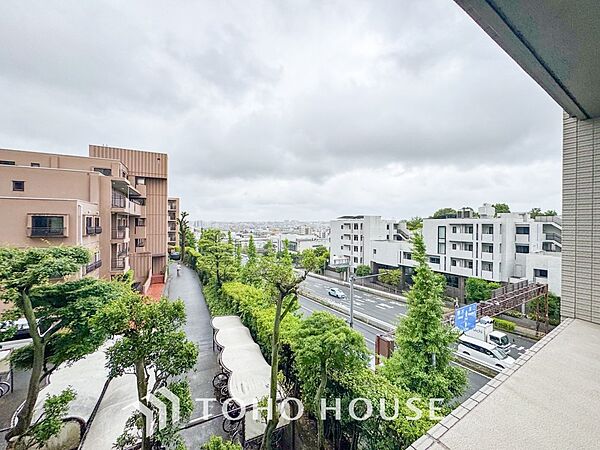 吹きぬける風を感じながら爽やかで風通しの良い暮らし。