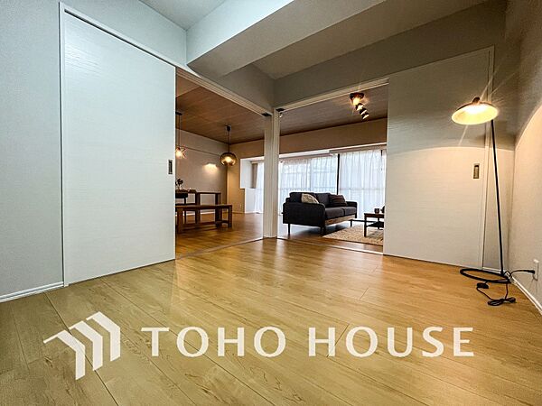 趣味に没頭したり、自分の時間を愉しめる一部屋です。