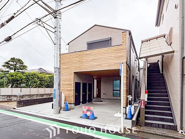時間のゆとりと空間、爽やかな陽光がもたらす光と風を贅沢なまでに感じる暮らしが始まります。