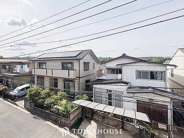 開放的で気持ちの良い眺望と青い空を満喫できます。