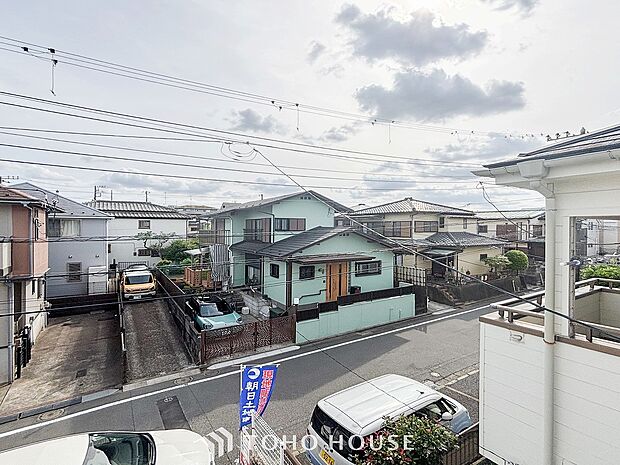 開放的で気持ちの良い眺望と青い空を満喫できます。
