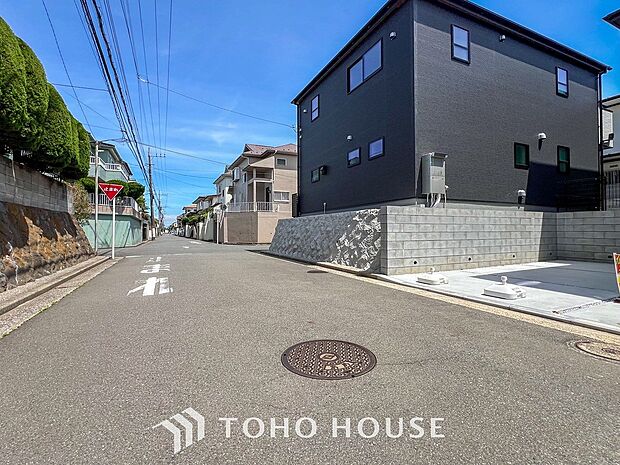 落ち着きのある閑静な住宅街。きっとここからご家族のかけがえのない想い出が作られることでしょう。