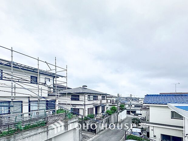 開放的で気持ちの良い眺望と青い空を満喫できます。