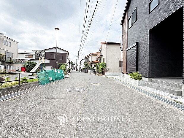 落ち着きのある閑静な住宅街。きっとここからご家族のかけがえのない想い出が作られることでしょう。