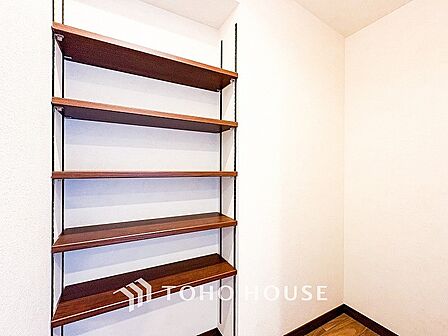 空間を余すところなく有効利用した収納は生活空間をより上質なものにしてくれるでしょう。