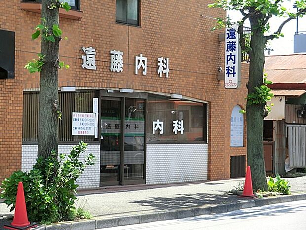 地域に根ざした内科医院。各種健診や予防接種も行っています。
