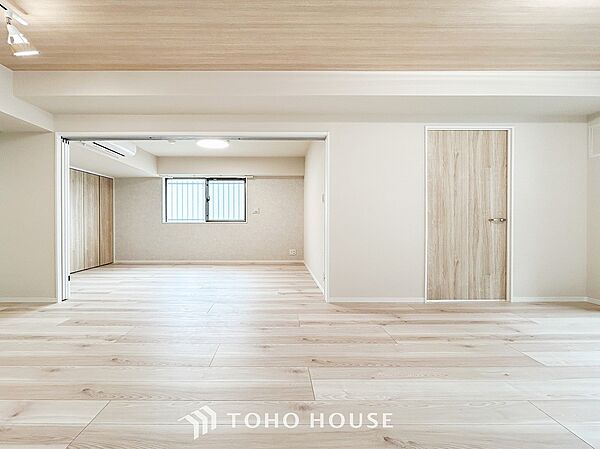 ご家族やお客様との時間など、多くの時を刻む空間。何気なく過ぎる時でさえも上質なひと時に。