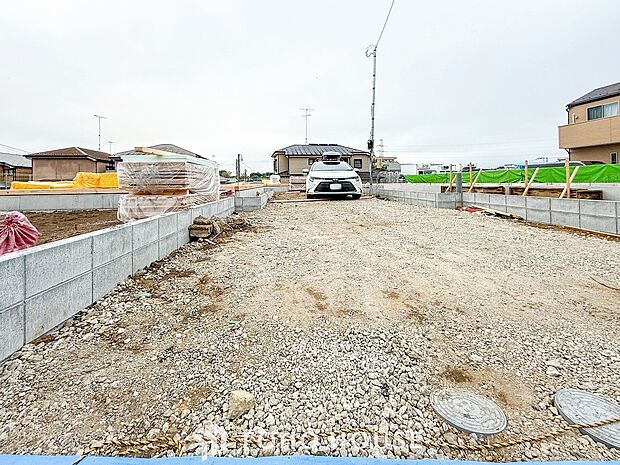 閑静な住宅街の陽当りに恵まれた土地で寛ぎに満ちた生活を。
