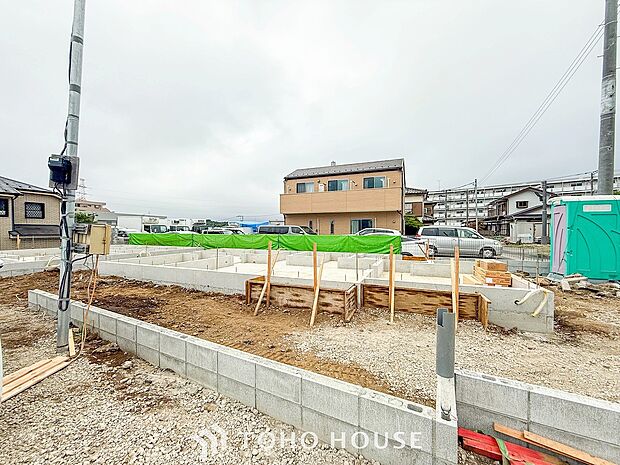 時間のゆとりと空間、爽やかな陽光がもたらす光と風を贅沢なまでに感じる暮らしが始まります。