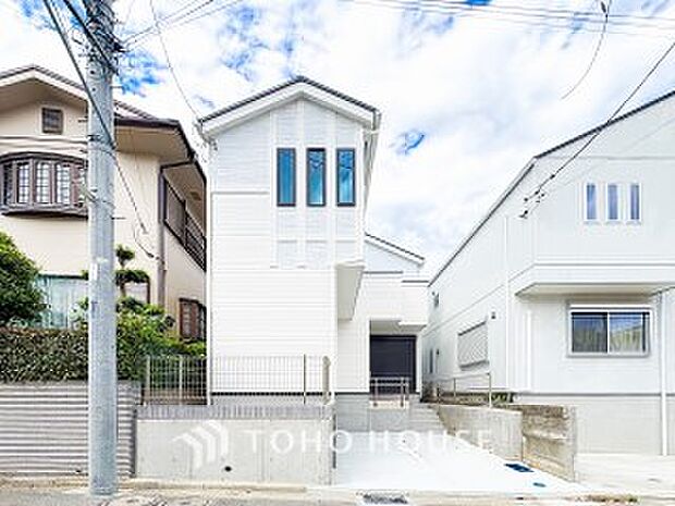 閑静な住宅地で小さなお子様がいるご家族にも安心な住環境が魅力です。