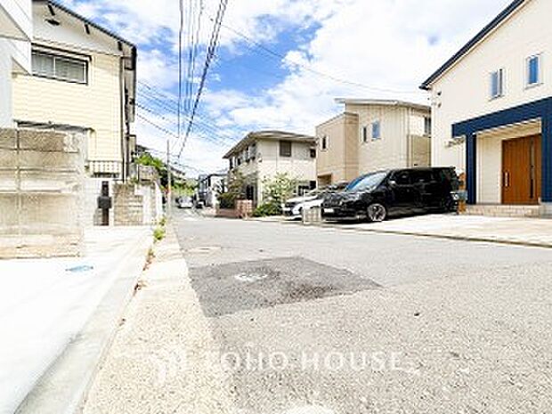 落ち着きのある閑静な住宅街。きっとここからご家族のかけがえのない想い出が作られることでしょう。