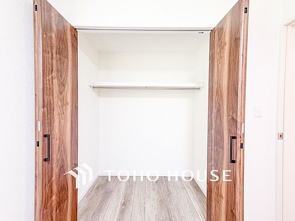 空間を余すところなく有効利用した収納は生活空間をより上質なものにしてくれるでしょう。