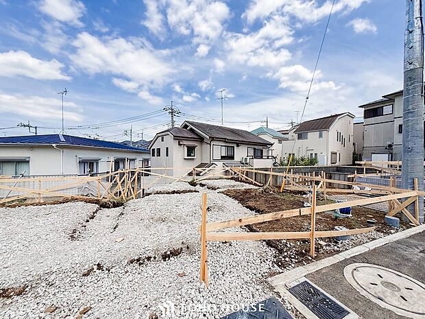 閑静な住宅地で小さなお子様がいるご家族にも安心な住環境が魅力です。