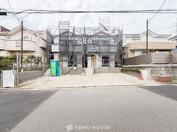 閑静な住宅地で小さなお子様がいるご家族にも安心な住環境が魅力です。