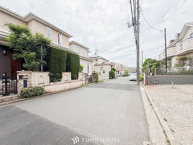 時間のゆとりと空間、爽やかな陽光がもたらす光と風を贅沢なまでに感じる暮らしが始まります。