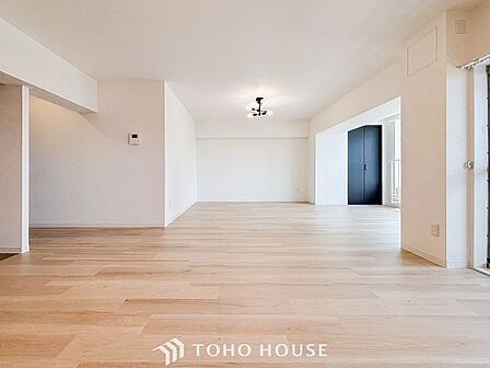 空気感という居心地の良いBGMは、暮らしのステージを彩り、心のやすらぎと満足感を与えてくれます。