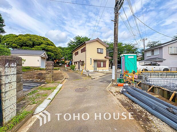 忙しく過ぎゆく日常を置き去るほど、ゆったりした時間が流れる住環境。