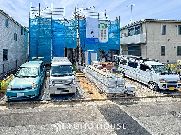 閑静な住宅街の一角、ひと時のくつろぎが生まれ、ゆっくりと愛着が育まれていきます。
