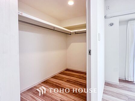 空間を余すところなく有効利用した収納は生活空間をより上質なものにしてくれるでしょう。