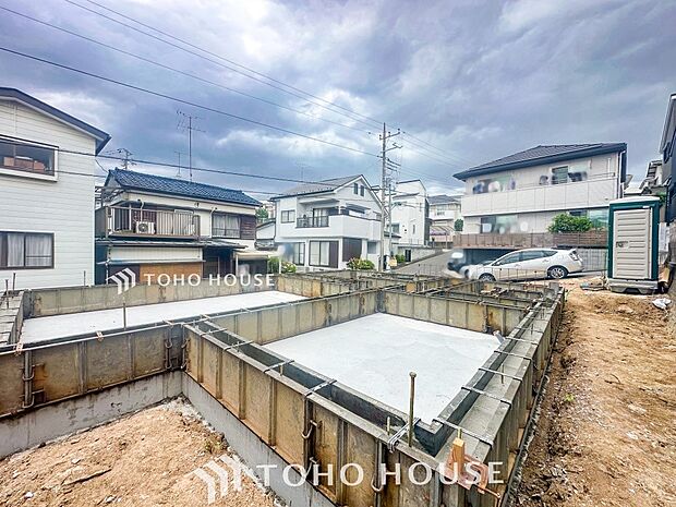閑静な住宅地で小さなお子様がいるご家族にも安心な住環境が魅力です。
