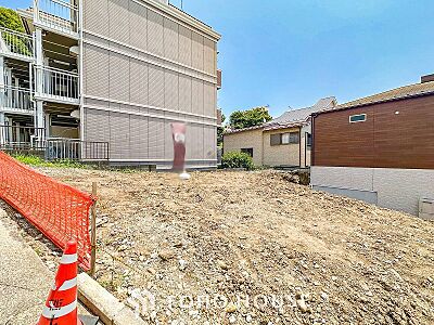 外観:時間のゆとりと空間、爽やかな陽光がもたらす光と風を贅沢なまでに感じる暮らしが始まります。 外観:時間のゆとりと空間、爽やかな陽光がもたらす光と風を贅沢なまでに感じる暮らしが始まります。