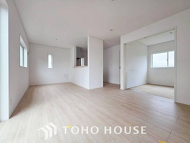 空気感という居心地の良いＢＧＭは、暮らしのステージを彩り、心のやすらぎと満足感を与えてくれます。
