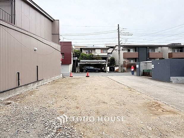 都市機能の利便性と暮らしやすさに満たされた住環境。心地よい陽光と風が舞い込みます。