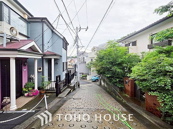 毎日のお散歩も快適な、緑に恵まれた閑静な住宅地。