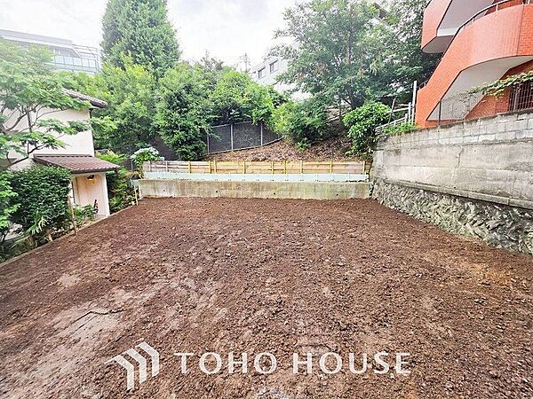 忙しく過ぎゆく日常を置き去るほど、ゆったりした時間が流れる住環境。