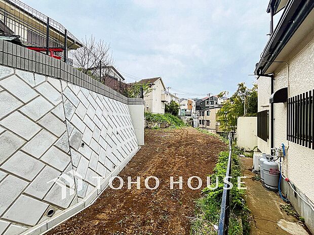 ゆるやかに時間が流れる穏やかな街並みです。