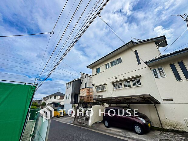 開放的で気持ちの良い眺望と青い空を満喫できます。