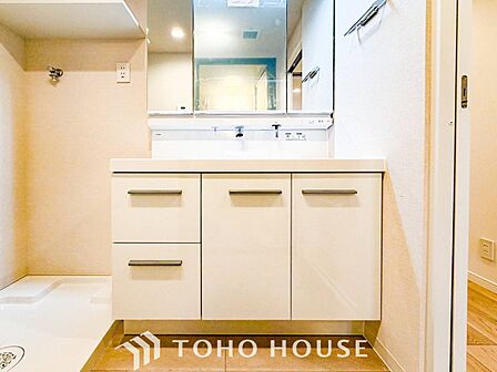 洗面台・洗面所ご家族の1日が始まり、1日の終わりを締めくくる洗面空間。