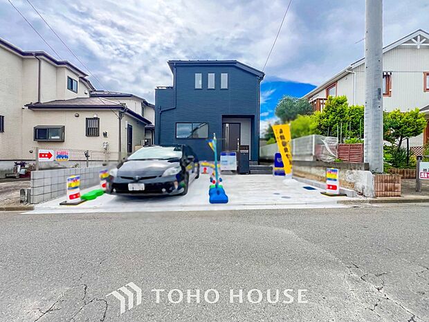 表現された空間は豊かな光と風を纏い、暮らしの時間を豊かにしてくれます。