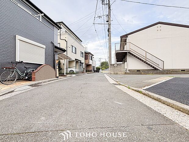 落ち着きのある閑静な住宅街。きっとここからご家族のかけがえのない想い出が作られることでしょう。
