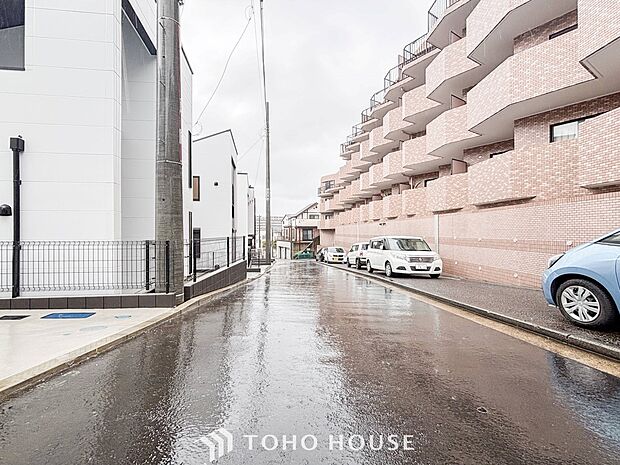 落ち着きのある閑静な住宅街。きっとここからご家族のかけがえのない想い出が作られることでしょう。