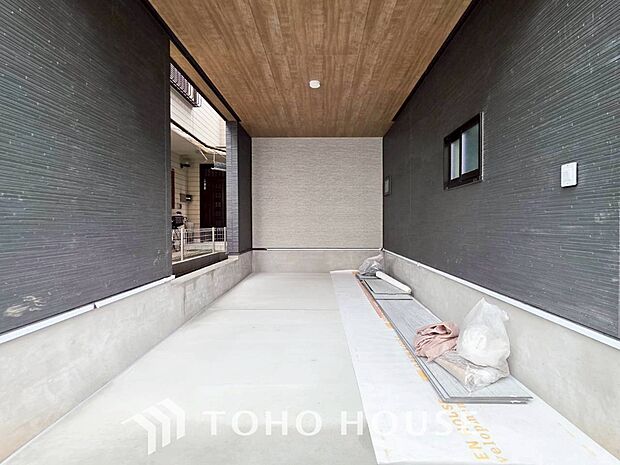 カースペースもゆとりある空間を保っています。