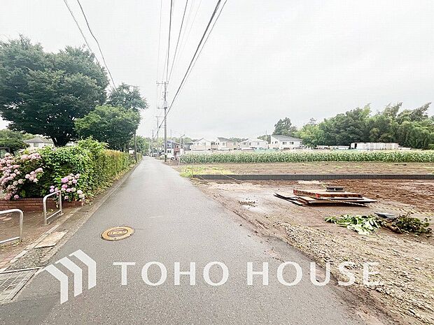 季節の移ろいを身近に感じる、自然豊かな閑静な住宅地。