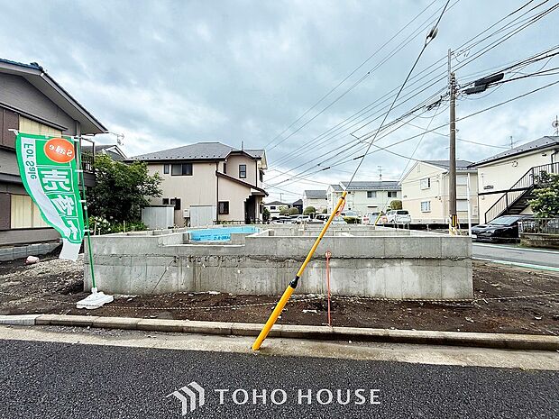 忙しく過ぎゆく日常を置き去るほど、ゆったりした時間が流れる住環境。