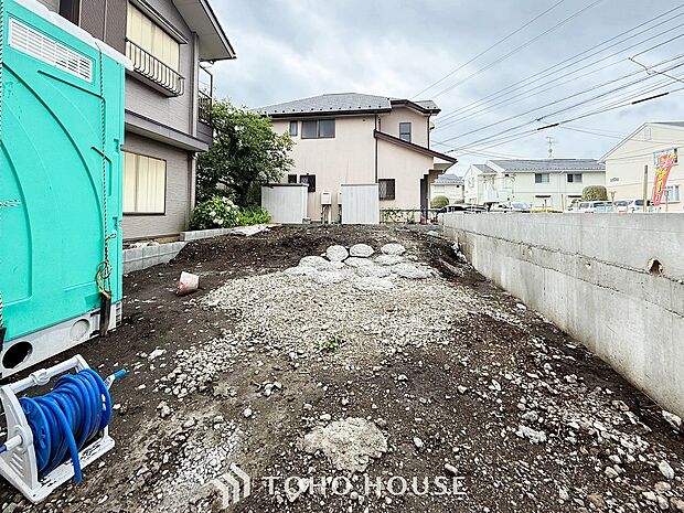 カースペースもゆとりある空間を保っています。