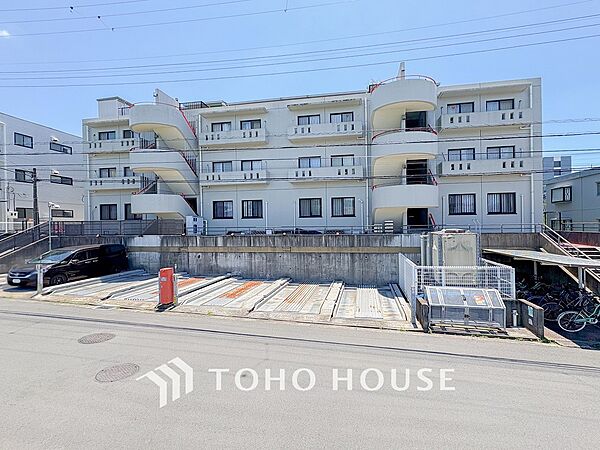 忙しく過ぎゆく日常を置き去るほど、ゆったりした時間が流れる住環境。