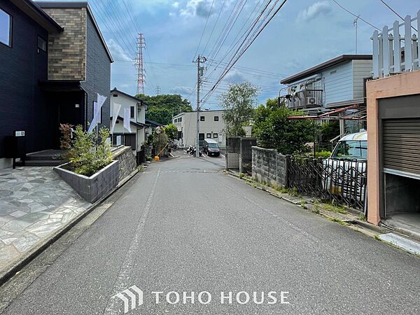 落ち着きのある閑静な住宅街。きっとここからご家族のかけがえのない想い出が作られることでしょう。