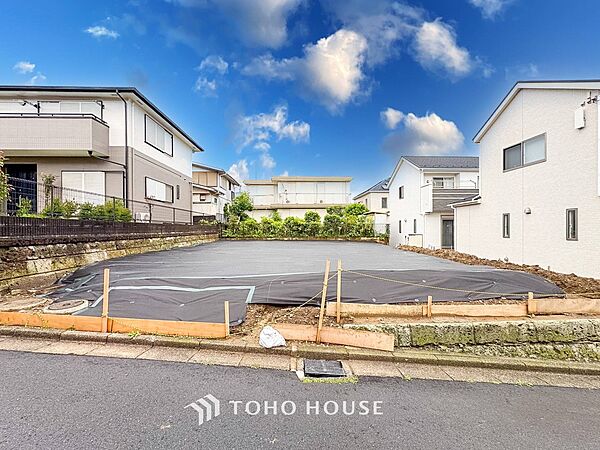 時間のゆとりと空間、爽やかな陽光がもたらす光と風を贅沢なまでに感じる暮らしが始まります。