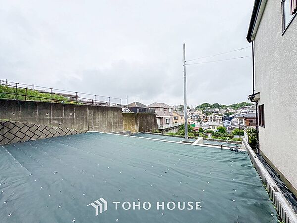 閑静な住宅地で小さなお子様がいるご家族にも安心な住環境が魅力です。