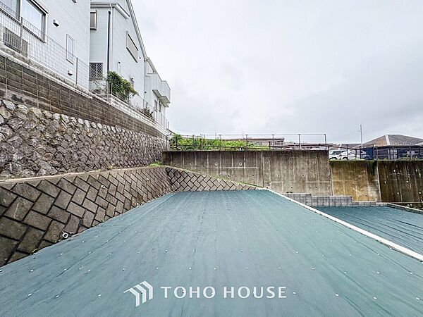 忙しく過ぎゆく日常を置き去るほど、ゆったりした時間が流れる住環境。