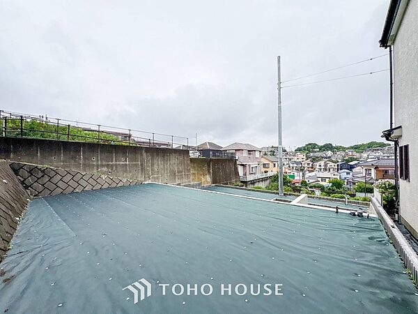 通風・採光にも優れ、心地よい光と風が溢れています。