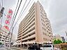 外観：前面道路含む現地写真『快適』は「家」と「街」と「環境」が調和した時に訪れるだと改めて感じさせてくれます。