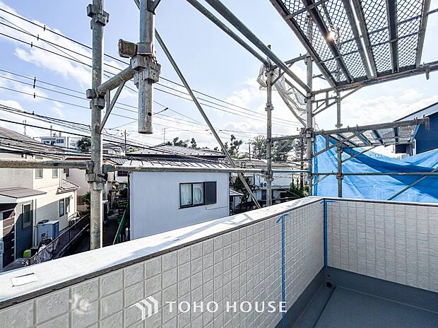 開放的で気持ちの良い眺望と青い空を満喫できます。